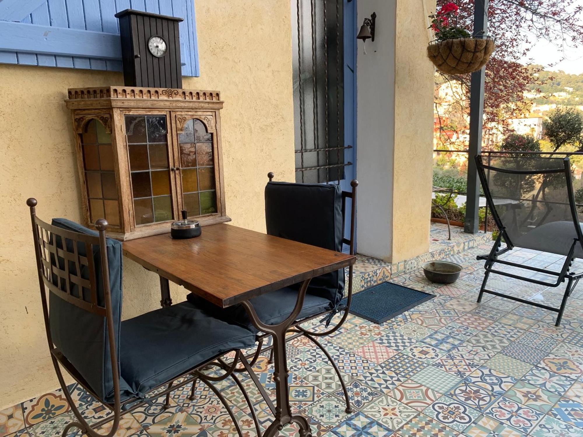 Skylark Bed & Breakfast Grasse Exterior photo